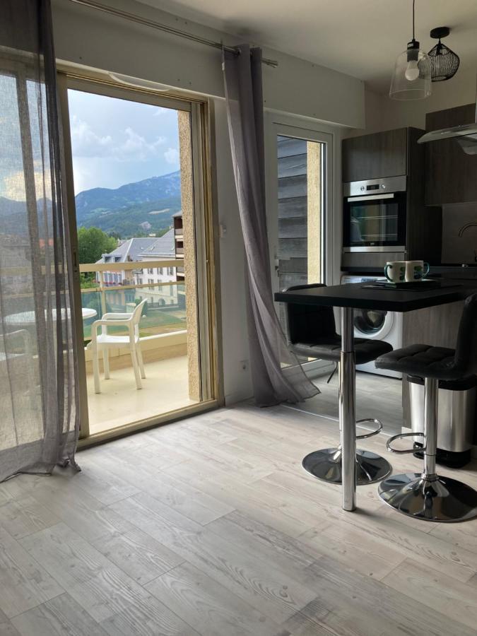 Appartement Les Mélèzes à Barcelonnette Extérieur photo